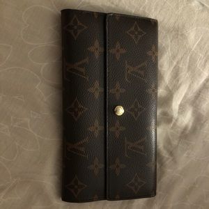 Authentic Louis Vuitton wallet